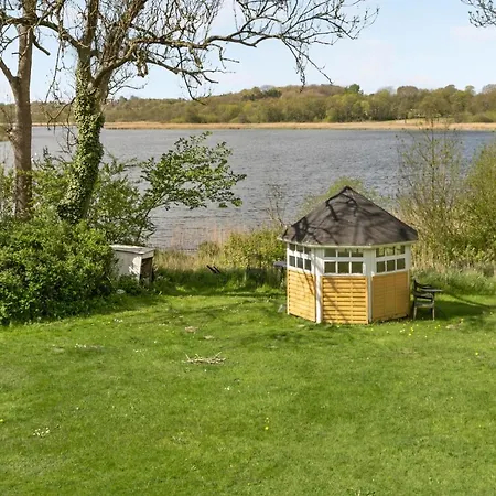 With A View - 2 * Kruså